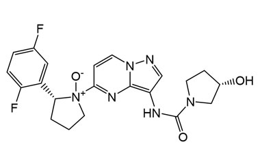 (2R)-2-(2,5-Difluorophenyl)-1-(3-((S)-3-hydroxypyr PA 12 1481010